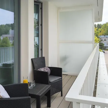 Apartment Redlowo & 2 Bedrooms & Parking By Noclegi Renters Gdynia Exterior photo