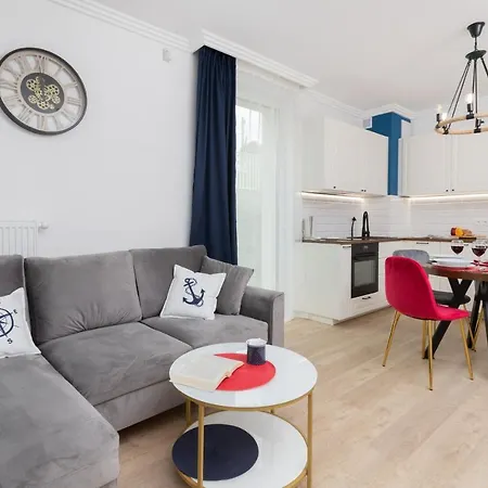 Apartment Redlowo & 2 Bedrooms & Parking By Noclegi Renters Gdynia Exterior photo